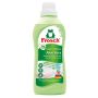 Skalbinių minkštiklis Frosch Aloe vera, skystas, 0.75 l