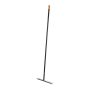 Dirvos grėblys Fiskars Solid 1016036